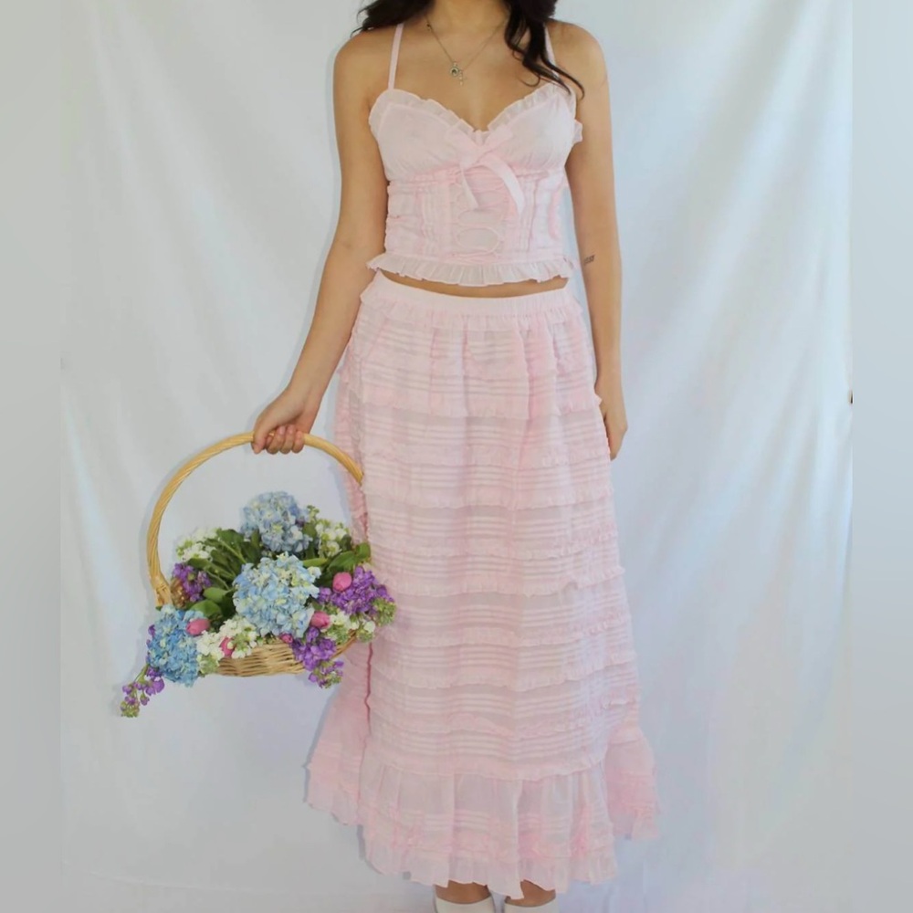 AMY JANE LONDON LILI TWO PIECE SET NWT PALE PINK TOP SKIRT
